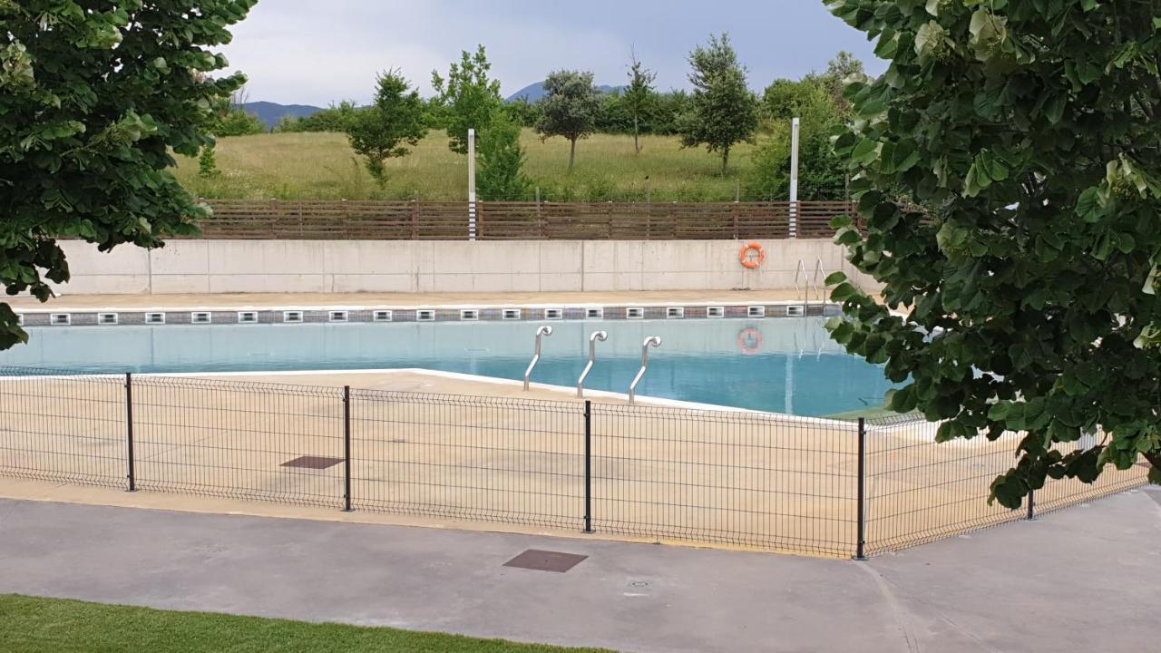 Acogedor Apartamento En Las Margas Sabiñánigo Exteriör bild